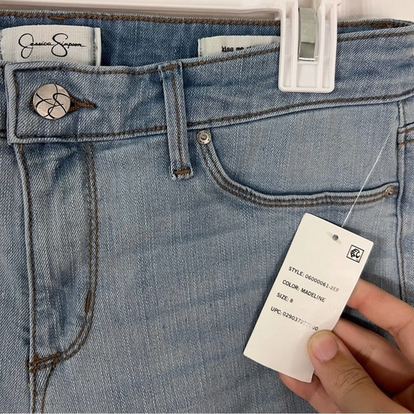 Women’s New With Tags Super Skinny Fit Denim Jeans Size 8 any Jessica Simpson - Picture 2 of 4